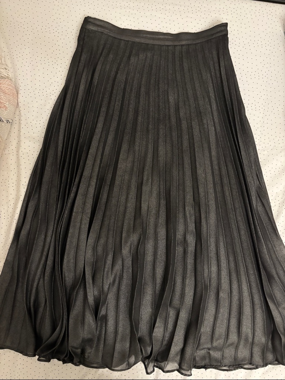 Perfect condition Joe fresh metallic grey Pleated Midi Skirt size 0